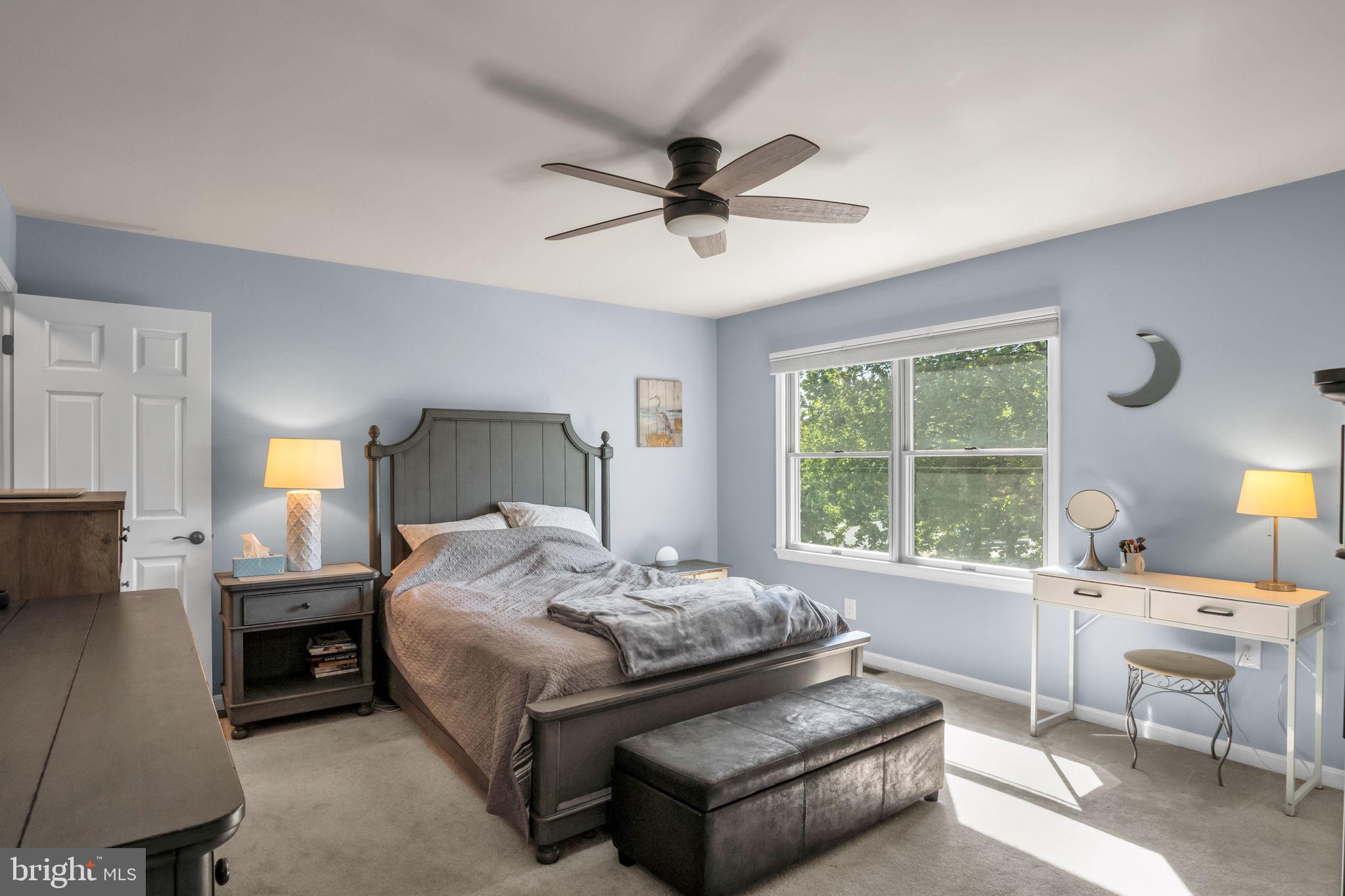 BEACON HILL VILLAGE - Residential