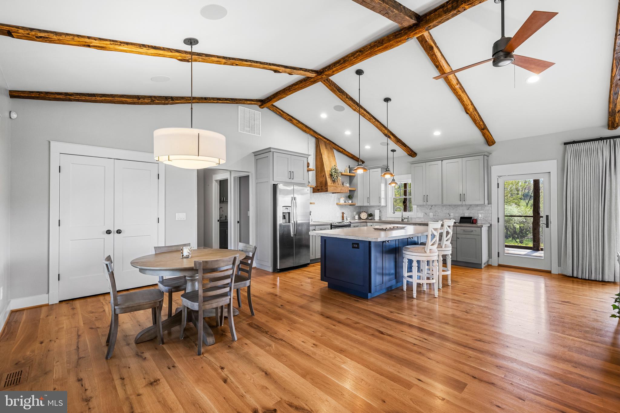 FREELAND - Residential