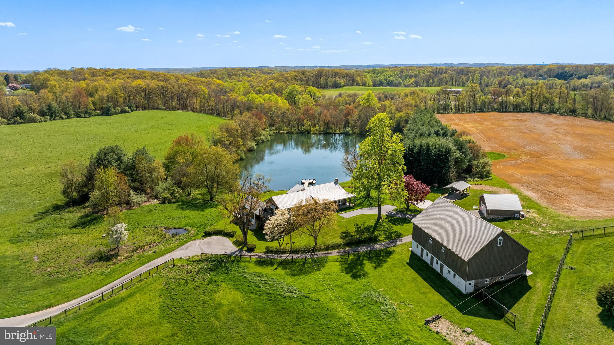 FREELAND - Residential