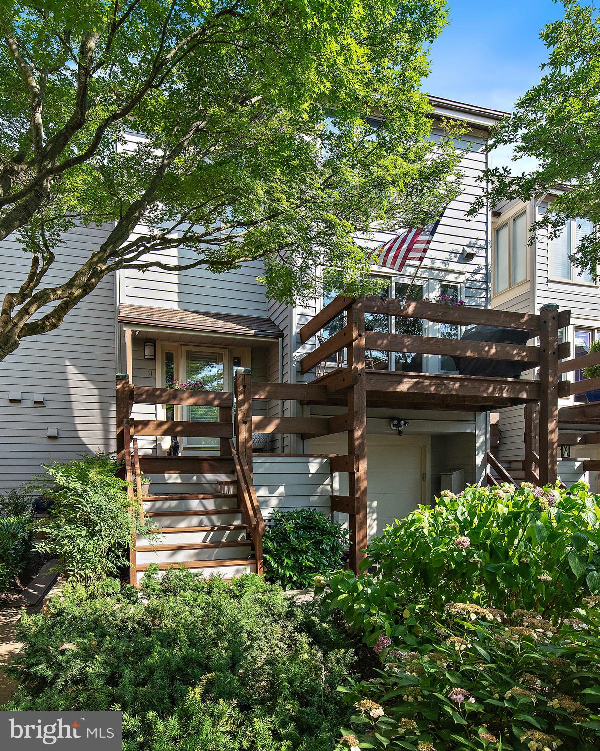 CHESAPEAKE LANDING - Residential