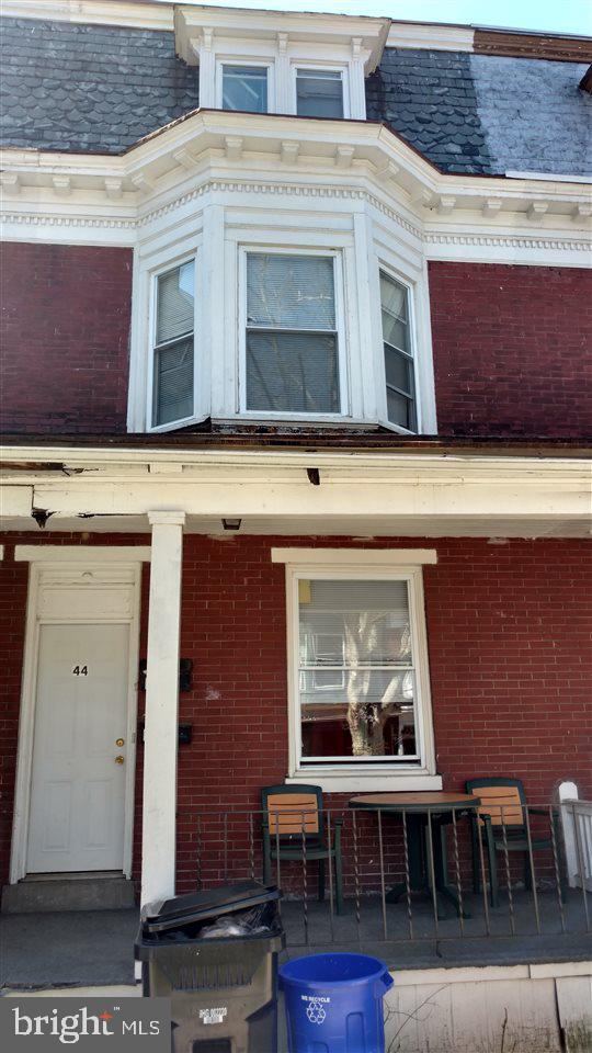 11.9 % CAP RATE. That's with budgeting for a 10% vacancy rate and an additional 10% for maintenance. Both units have been recently remodeled (1st floor totally redone this year! Both units are rented.  See Associated Documents for investment evaluation sheet.