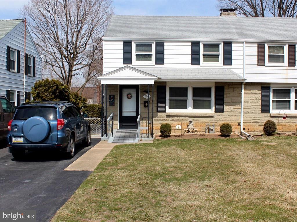 ROSSMERE - Residential