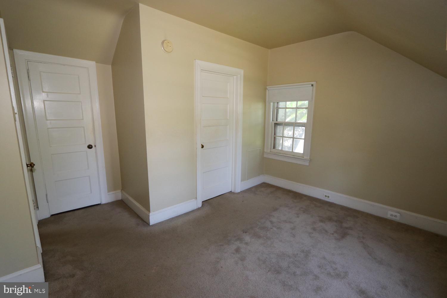 BRYN ATHYN - Residential