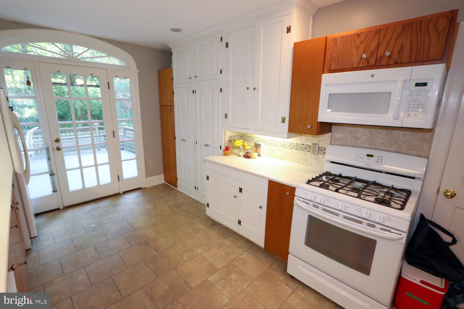 BRYN ATHYN - Residential