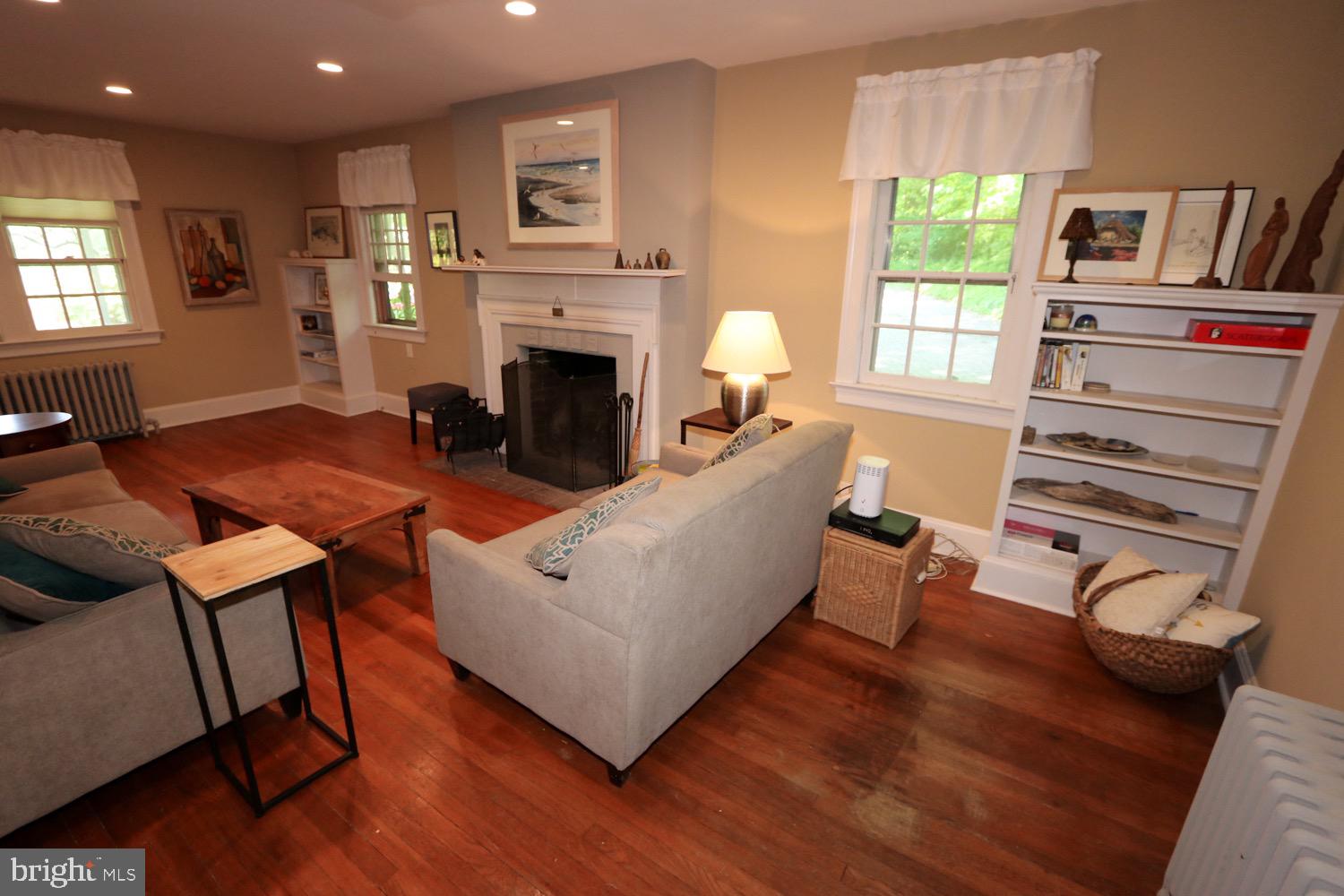 BRYN ATHYN - Residential