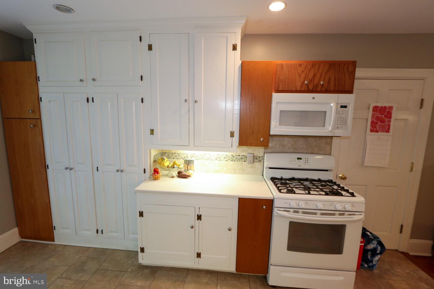 BRYN ATHYN - Residential