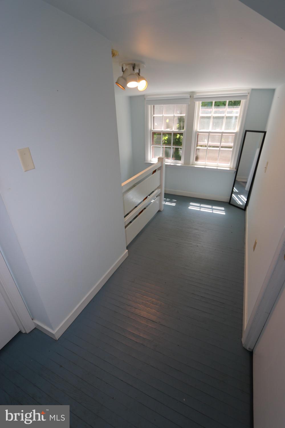 BRYN ATHYN - Residential