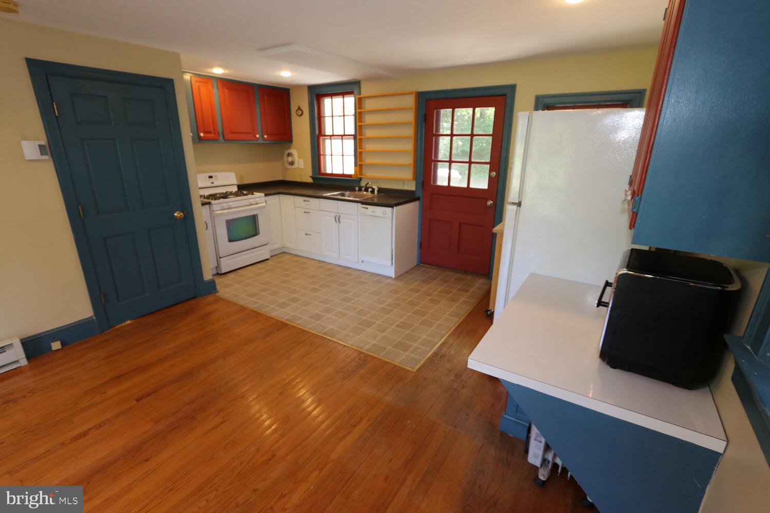BRYN ATHYN - Residential