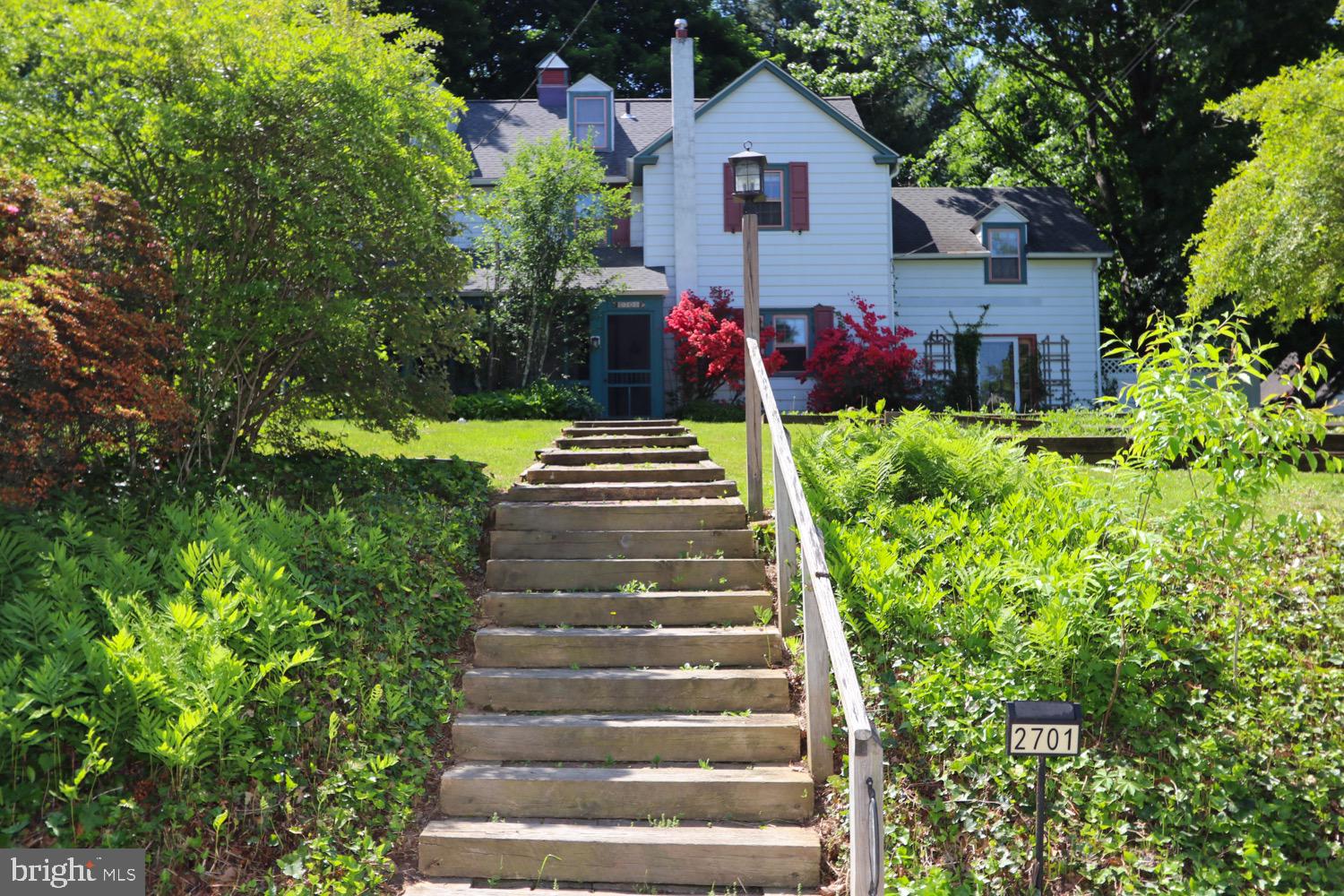 BRYN ATHYN - Residential