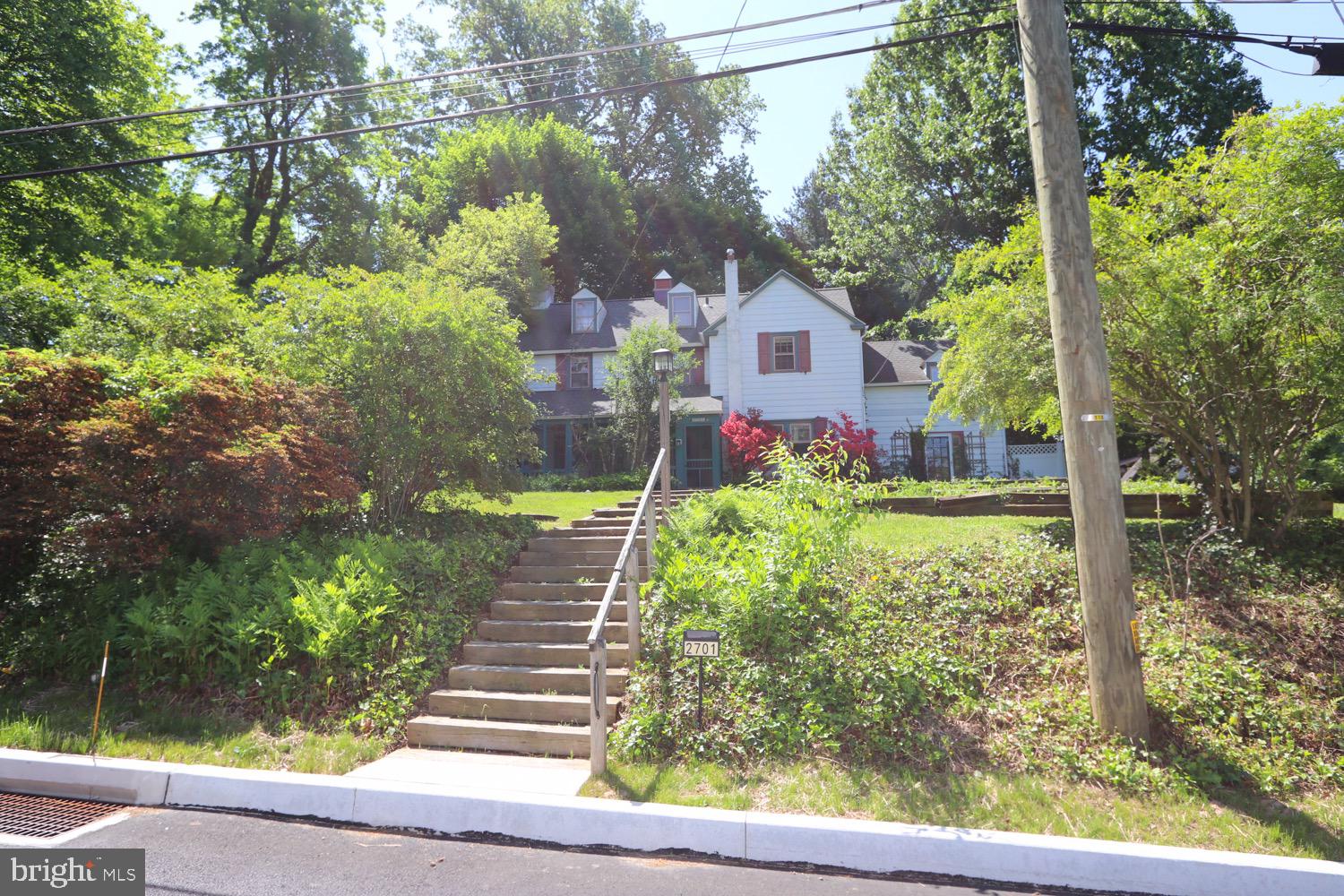 BRYN ATHYN - Residential