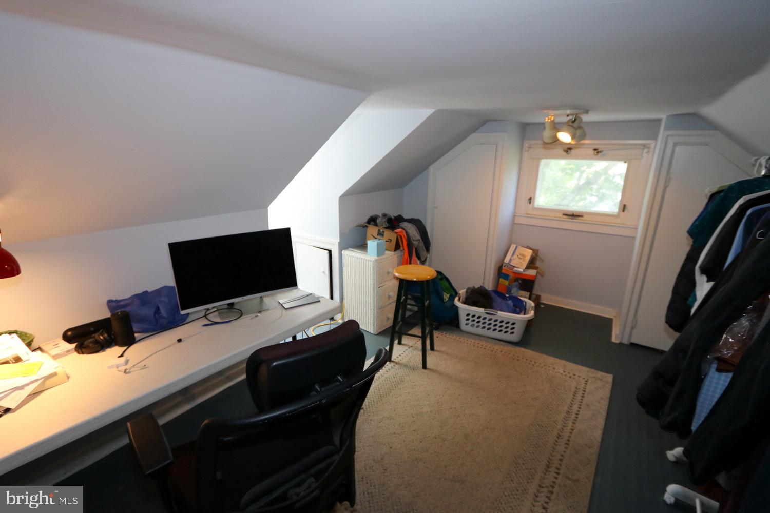BRYN ATHYN - Residential