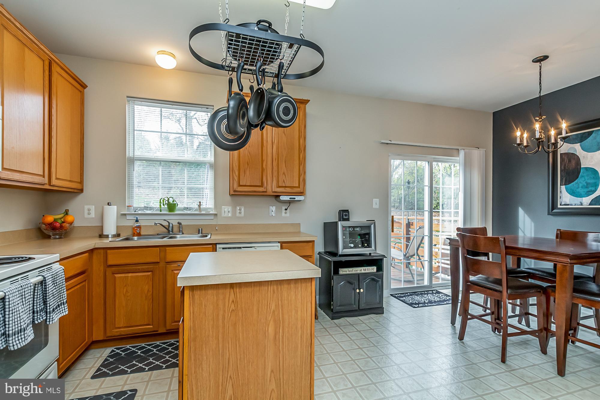 PEACEFIELDS - Residential