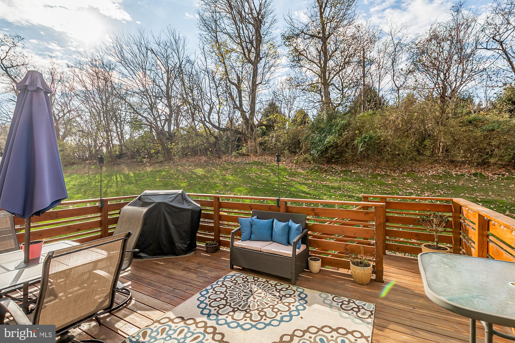 PEACEFIELDS - Residential
