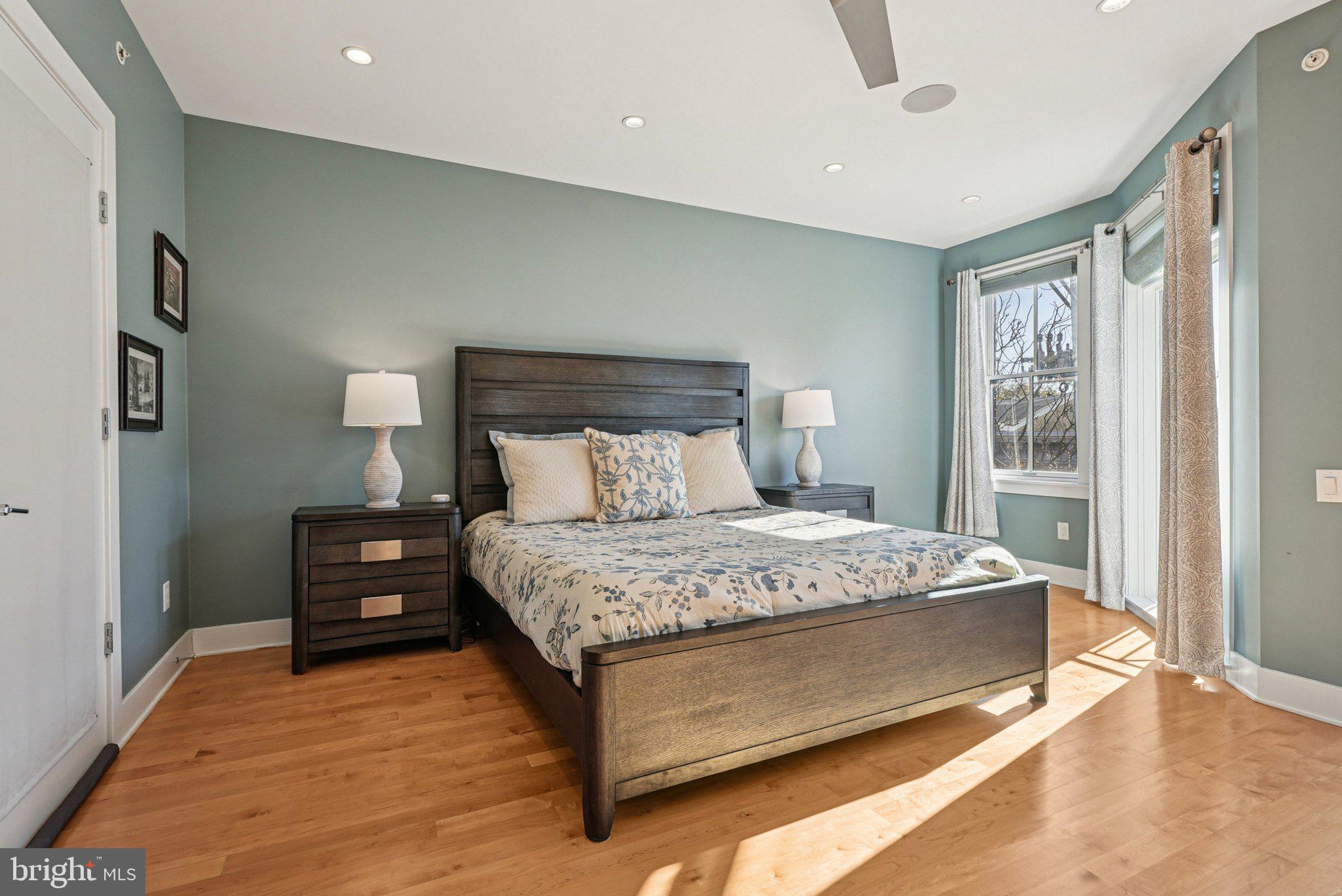 BELLA VISTA - Residential