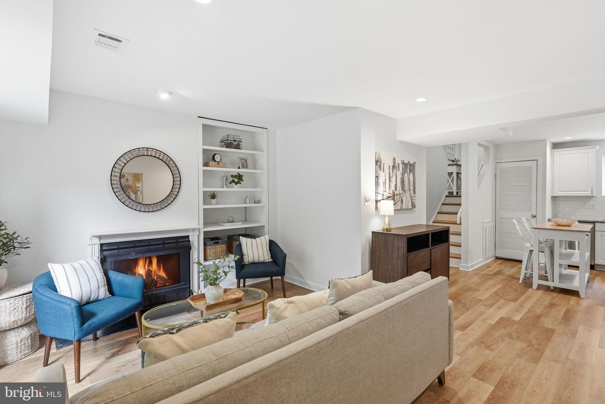 CITY COMMONS - Residential