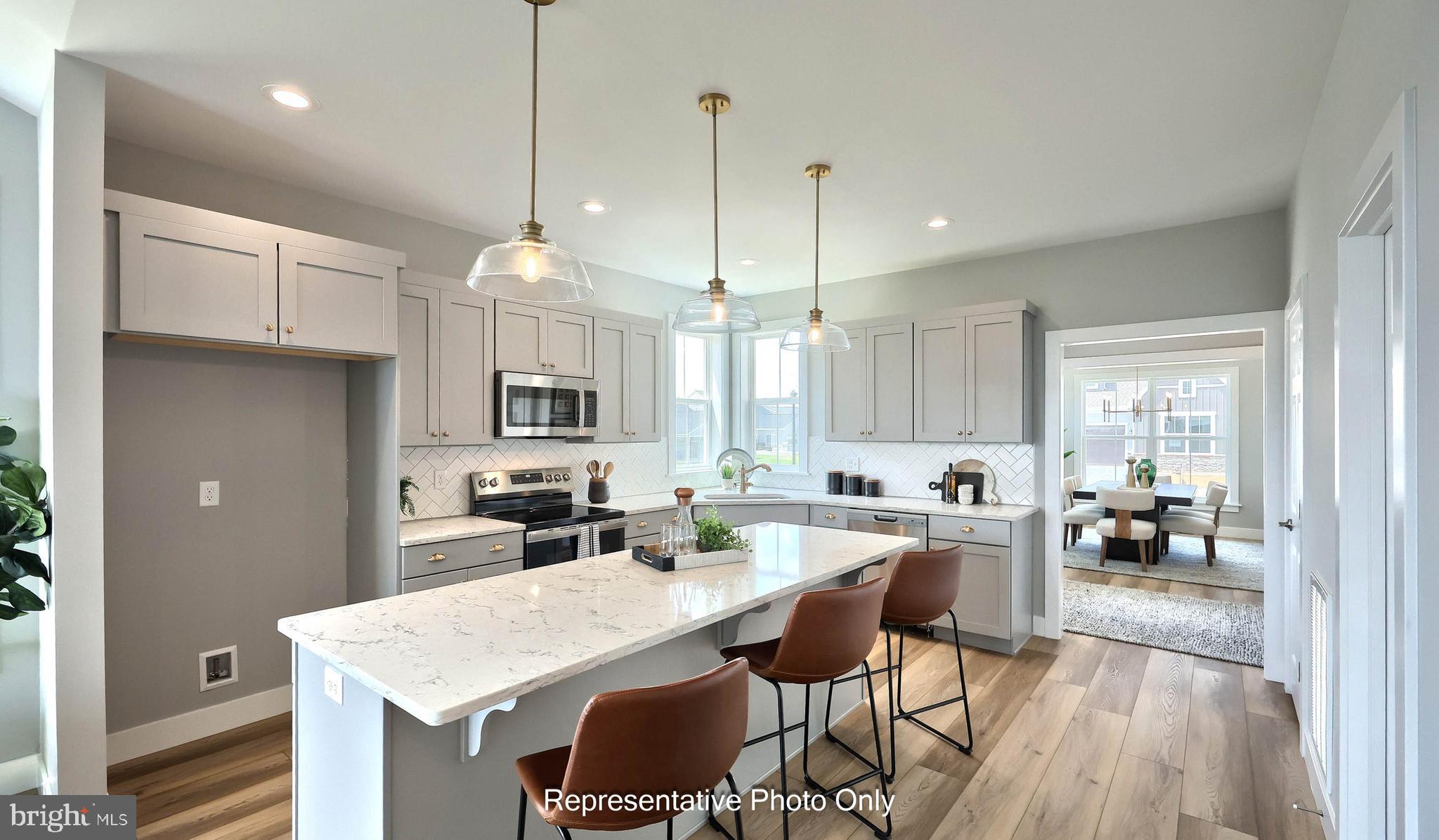 WINDING CREEK - Residential
