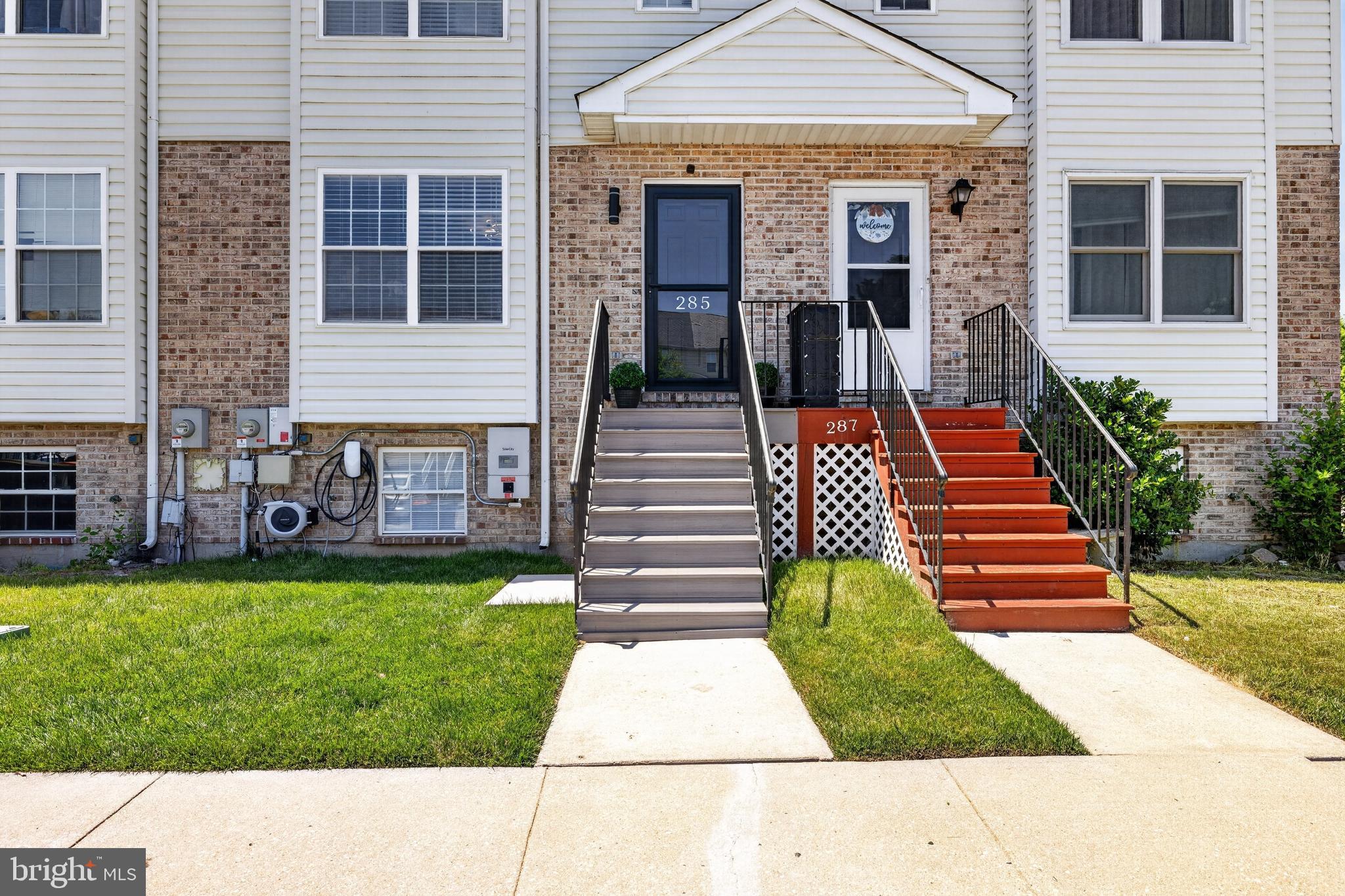 MIDDLETOWN VILLAGE - Residential