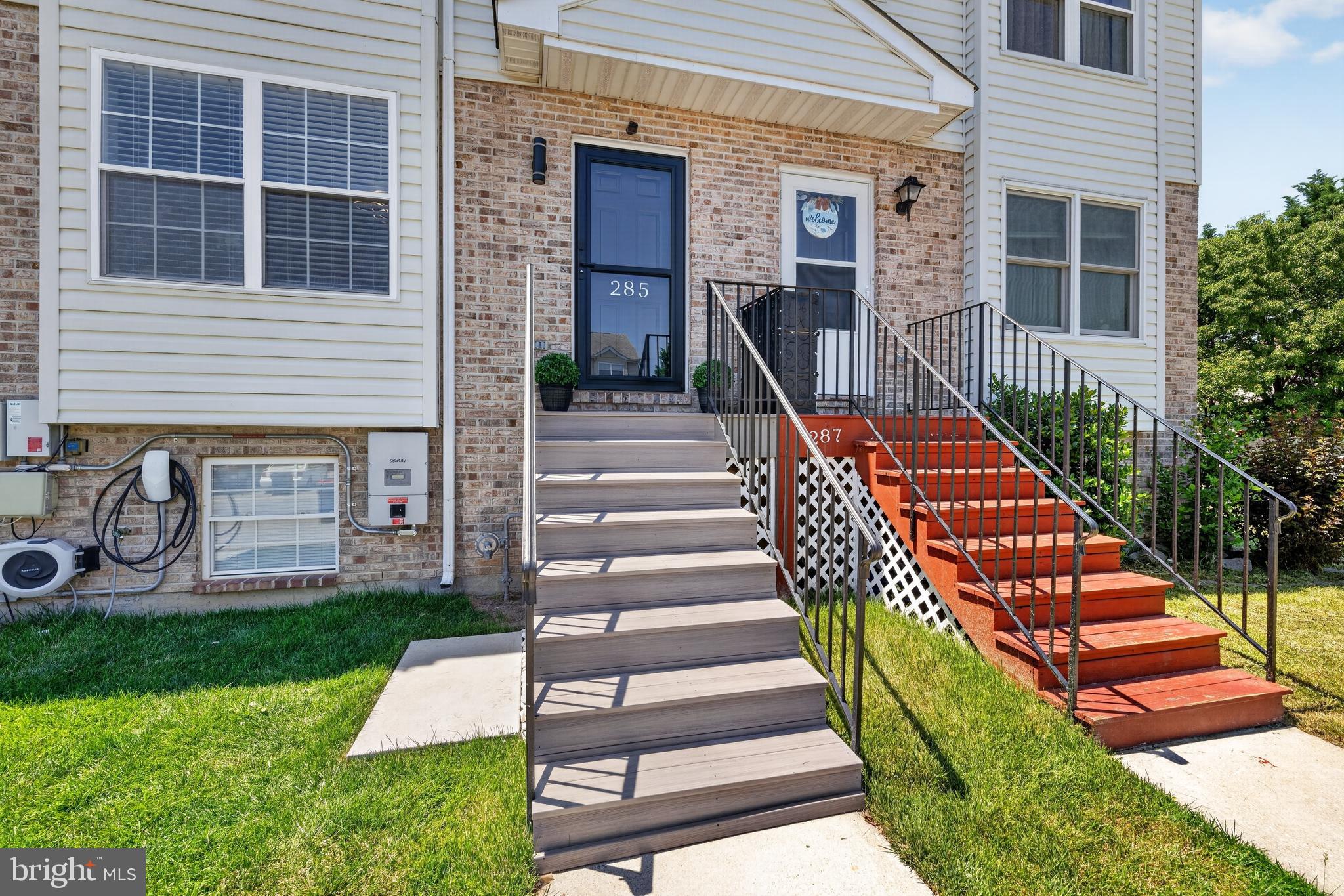 MIDDLETOWN VILLAGE - Residential