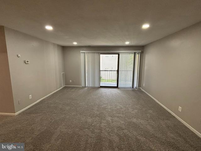 TREETOP CONDO - Residential