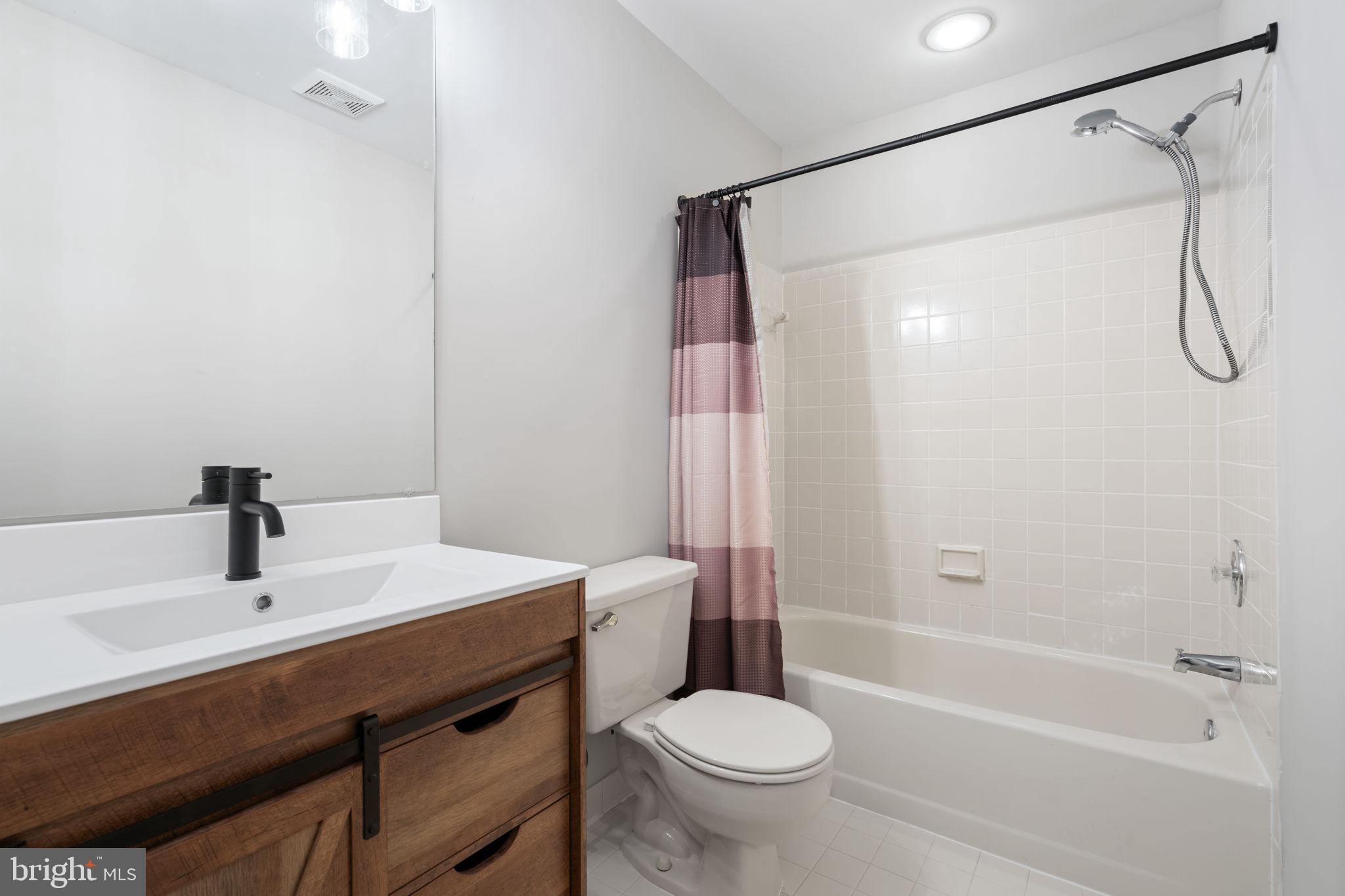 VIRGINIA RUN - Residential