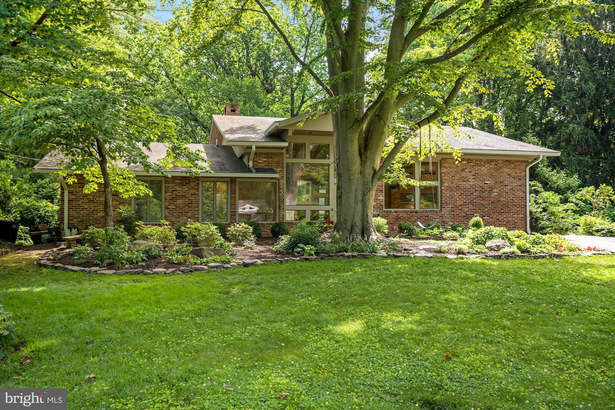 BETHESDA OUTSIDE - Residential