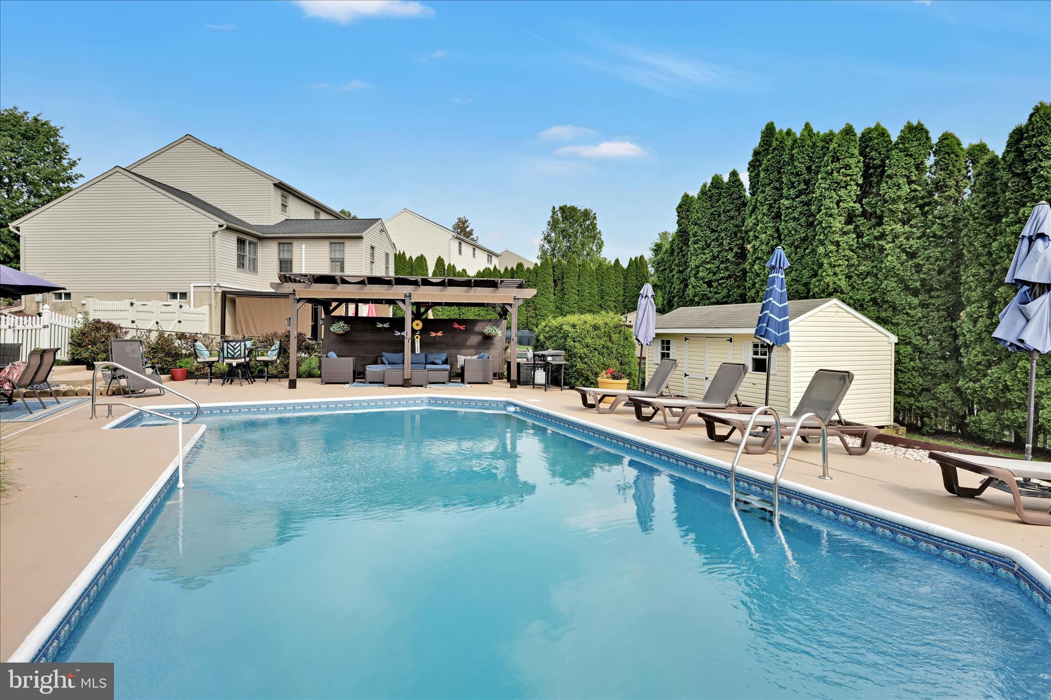 WHEATLAND MANOR - Residential