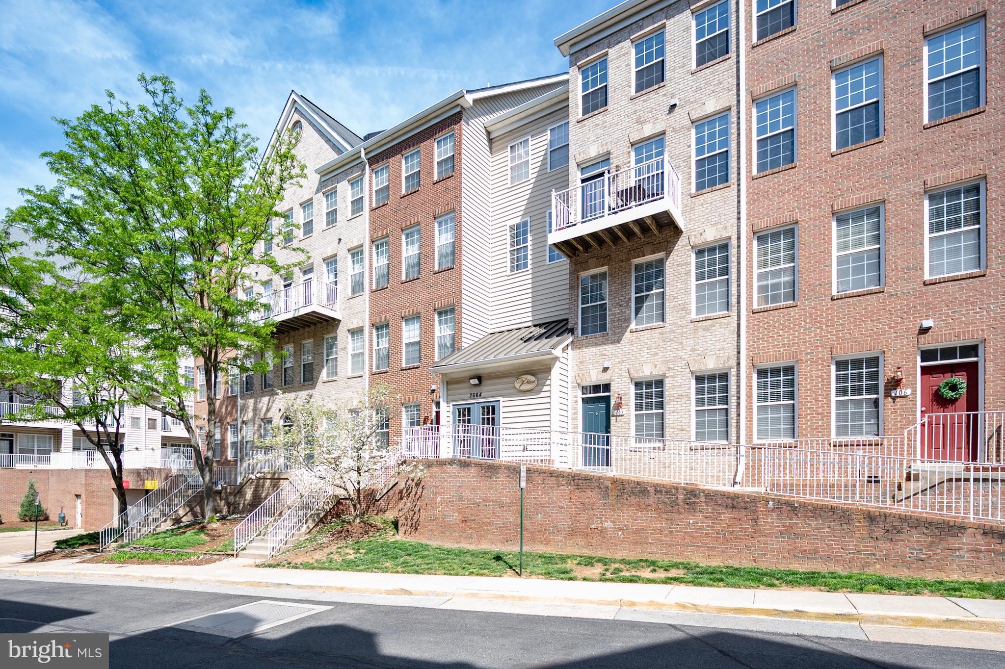 WESTBRIAR PLAZA - Residential