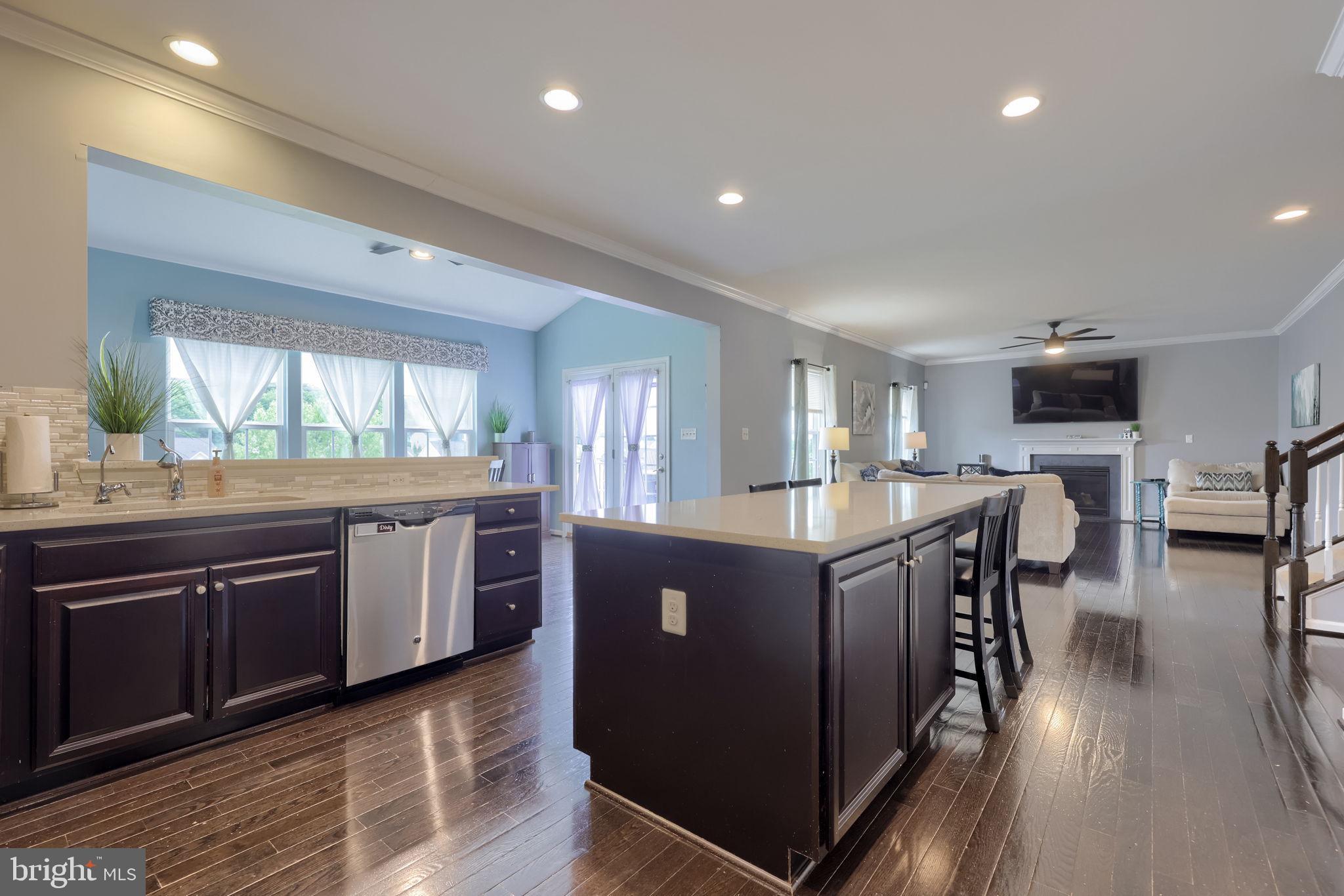 FREEDOM CROSSING - Residential
