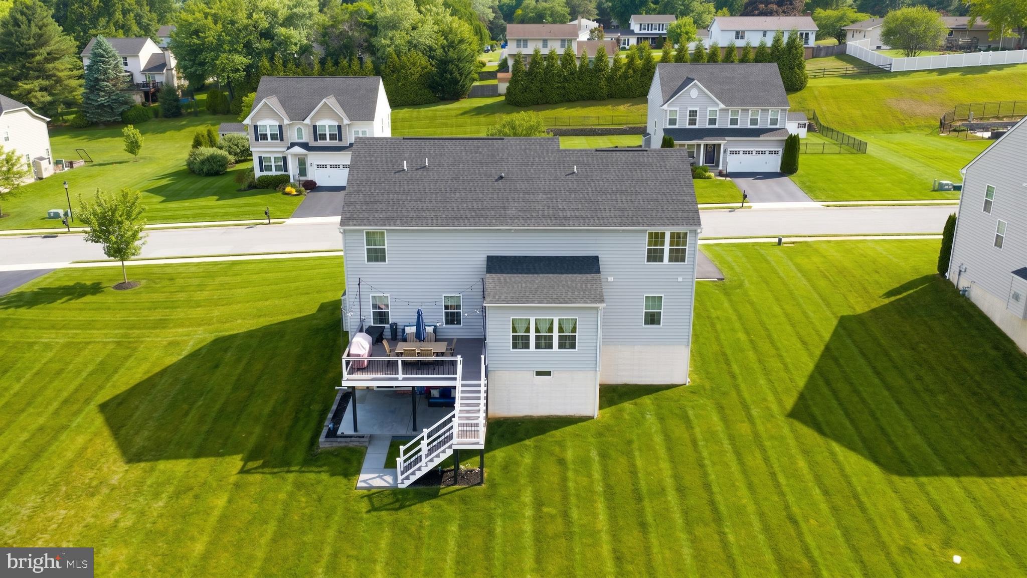 FREEDOM CROSSING - Residential