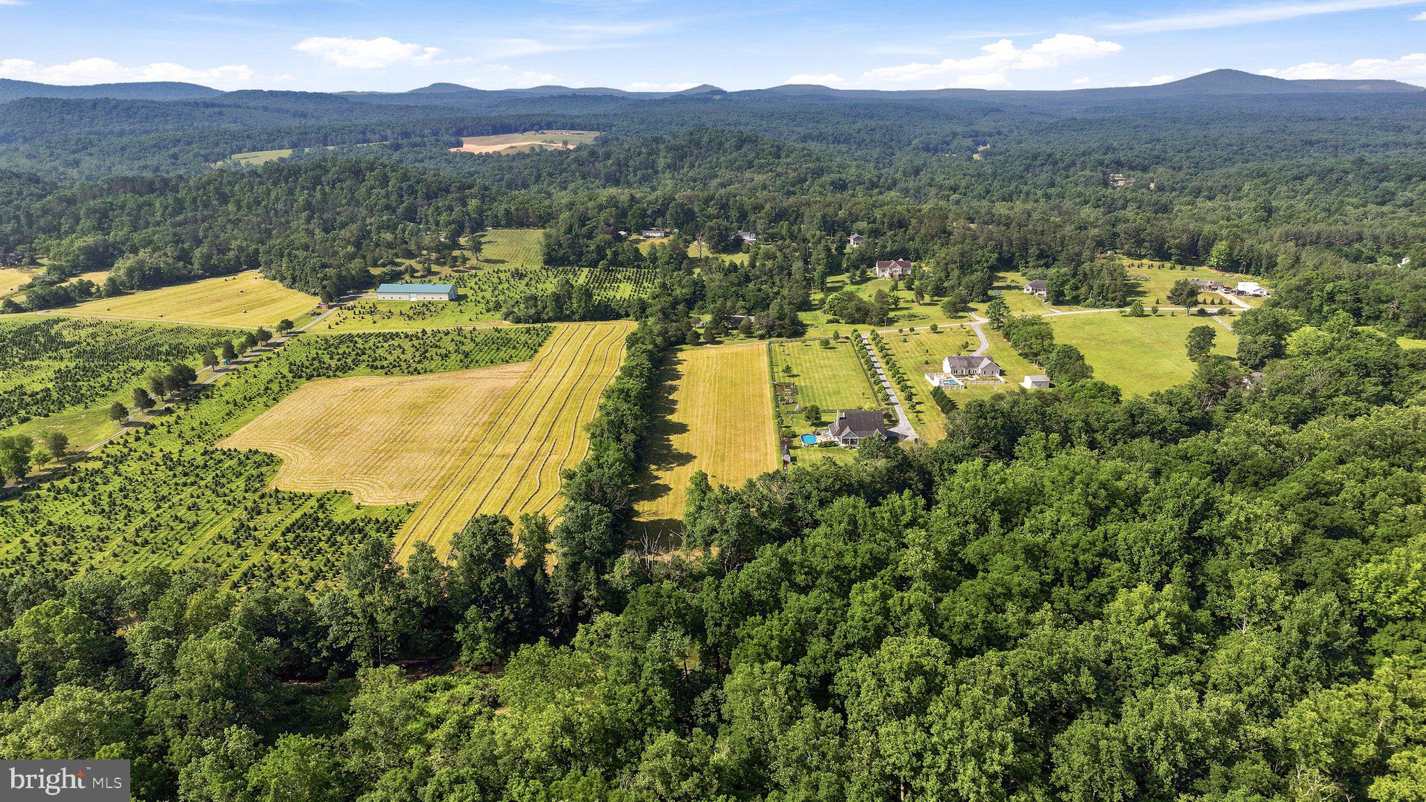 BACK CREEK ACRES - Land