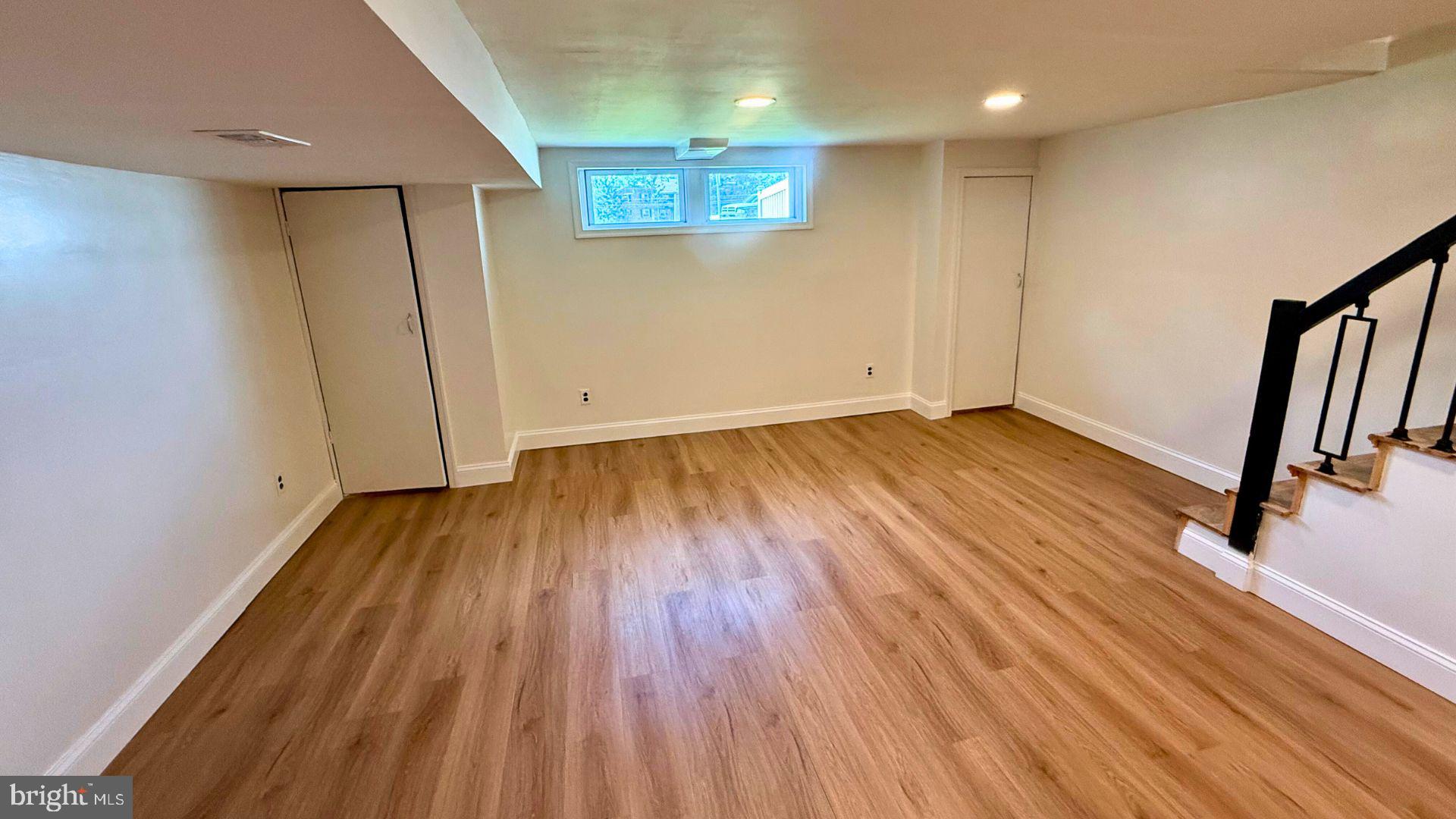 RIDLEY PARK - Residential Lease