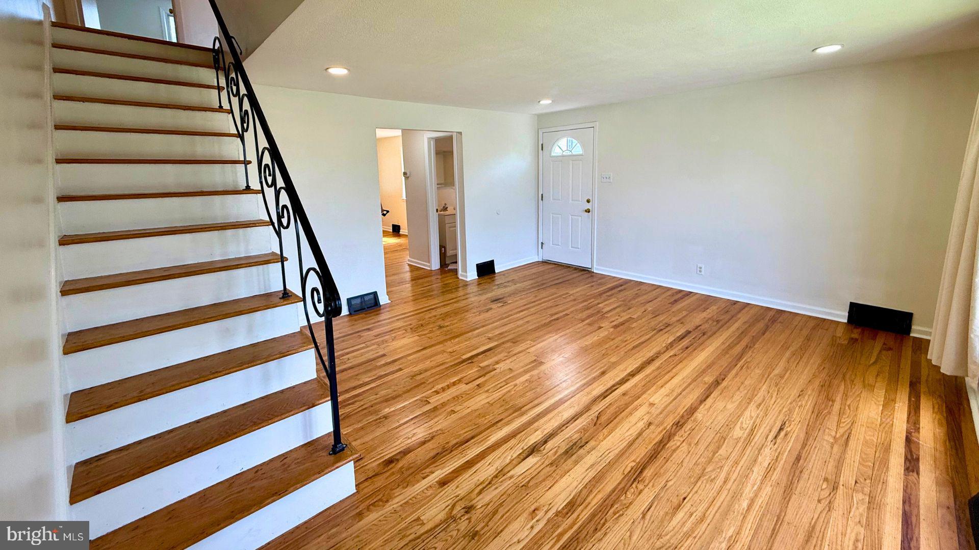 RIDLEY PARK - Residential Lease