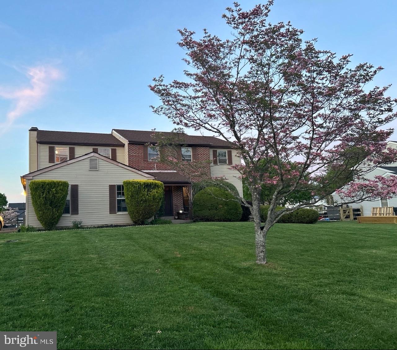 EAST RIDGE - Residential