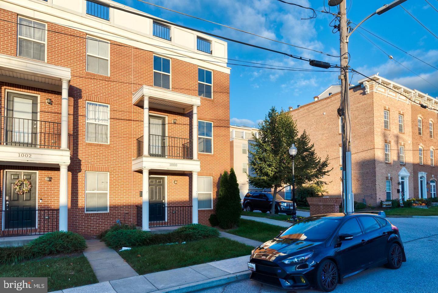 Listed and sold simultaneously