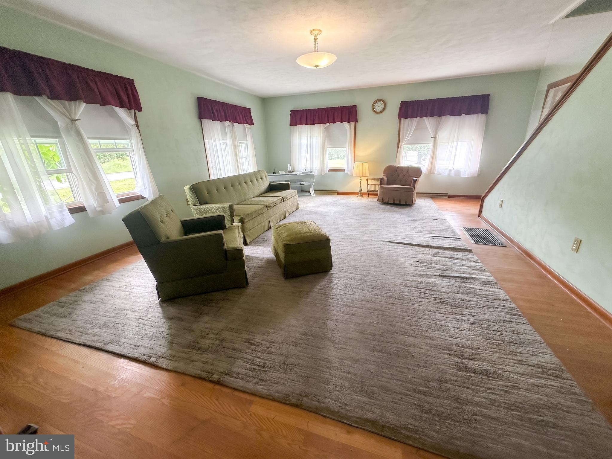 SPRING GROVE - Residential