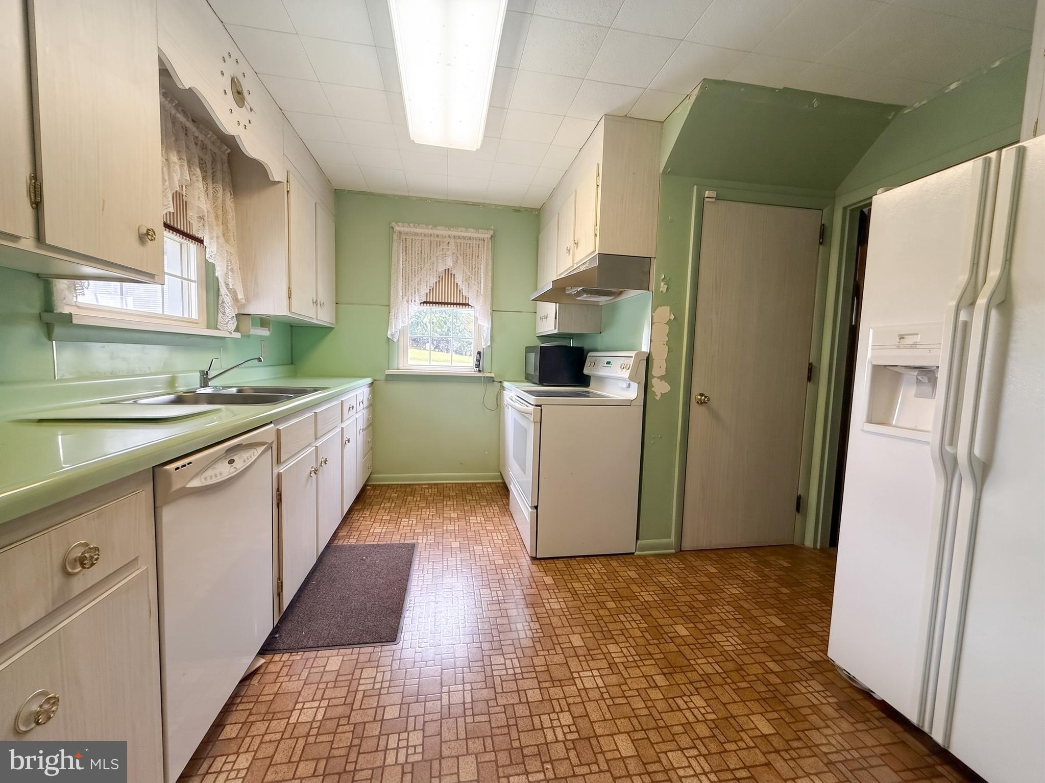 SPRING GROVE - Residential