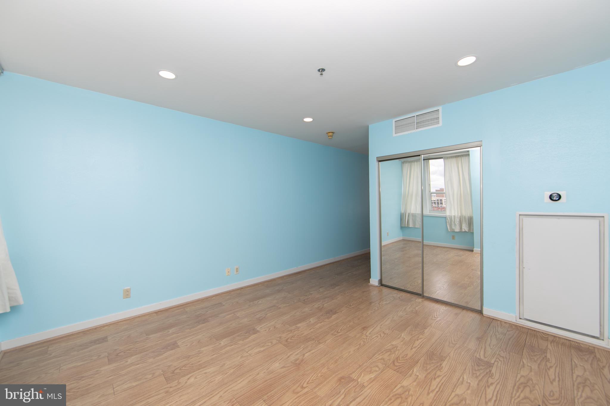 CHINATOWN - Residential