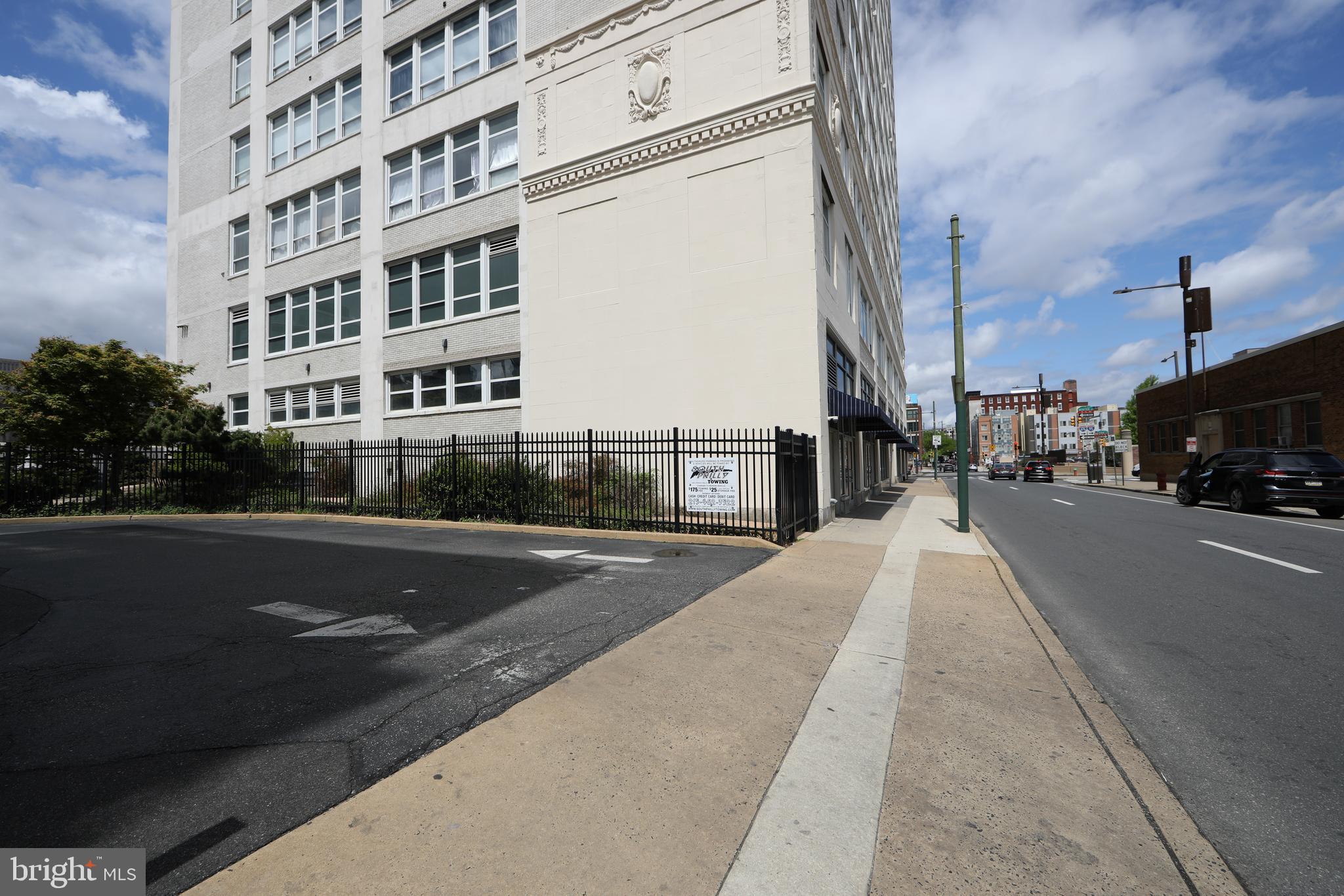 CHINATOWN - Residential