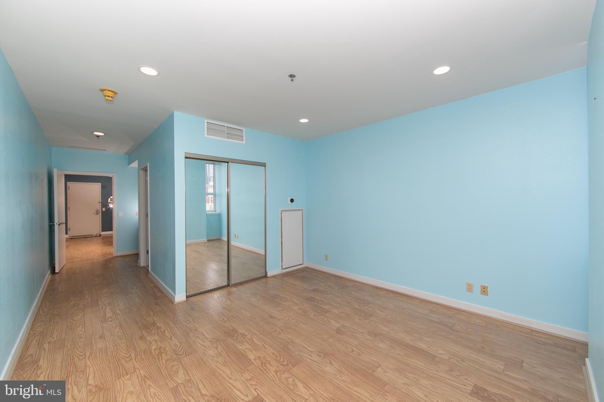 CHINATOWN - Residential