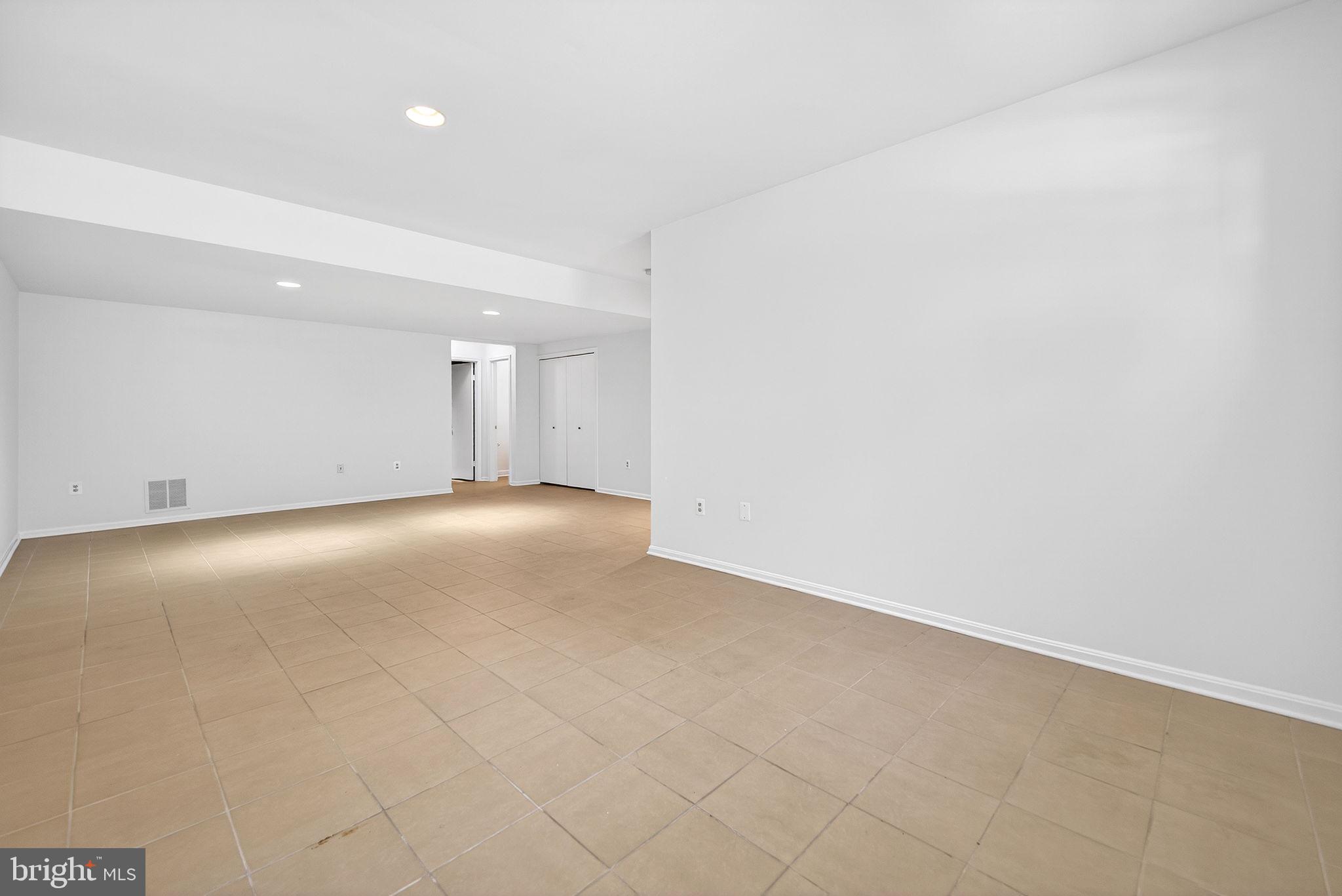 KING PARK WEST - Residential