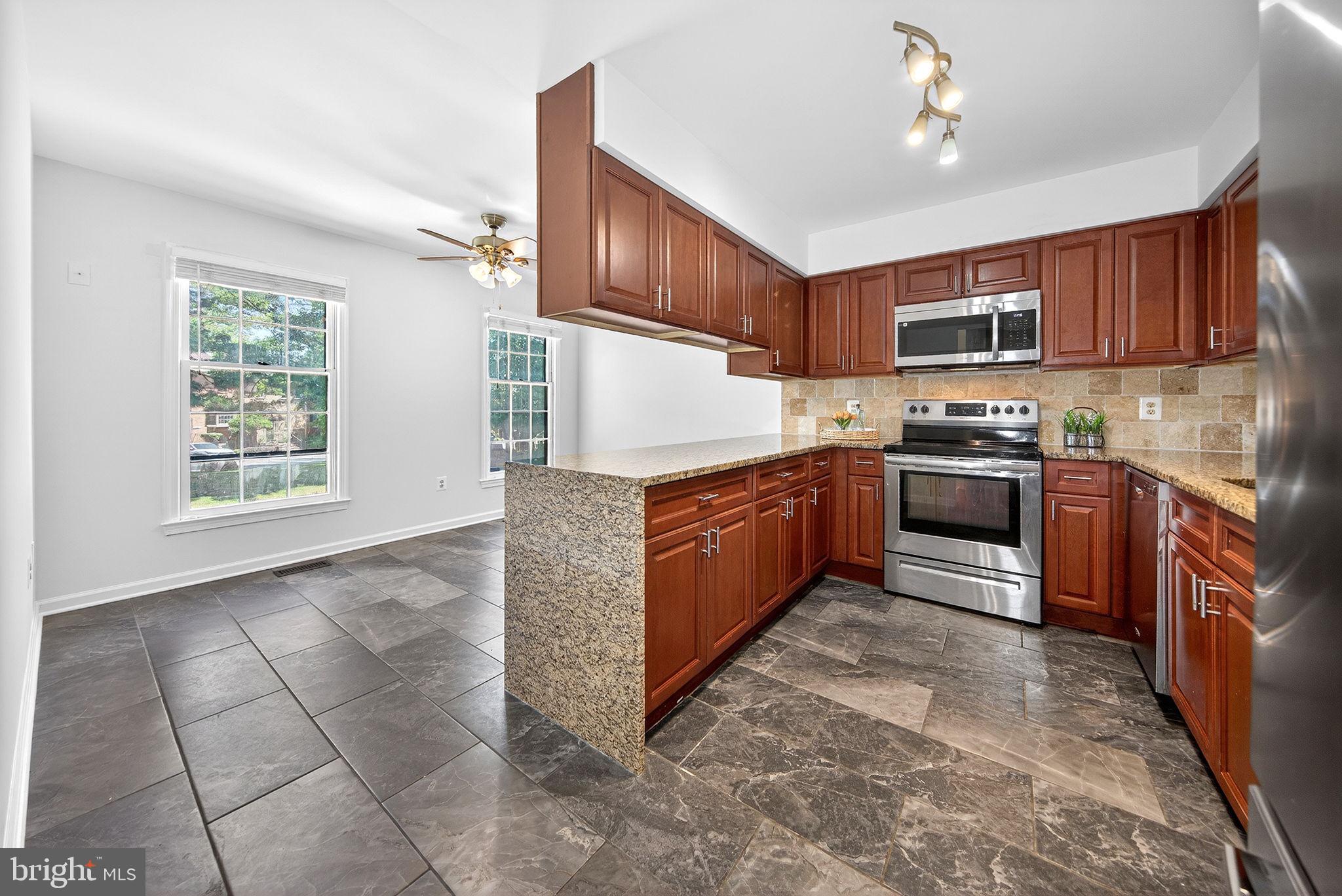 KING PARK WEST - Residential