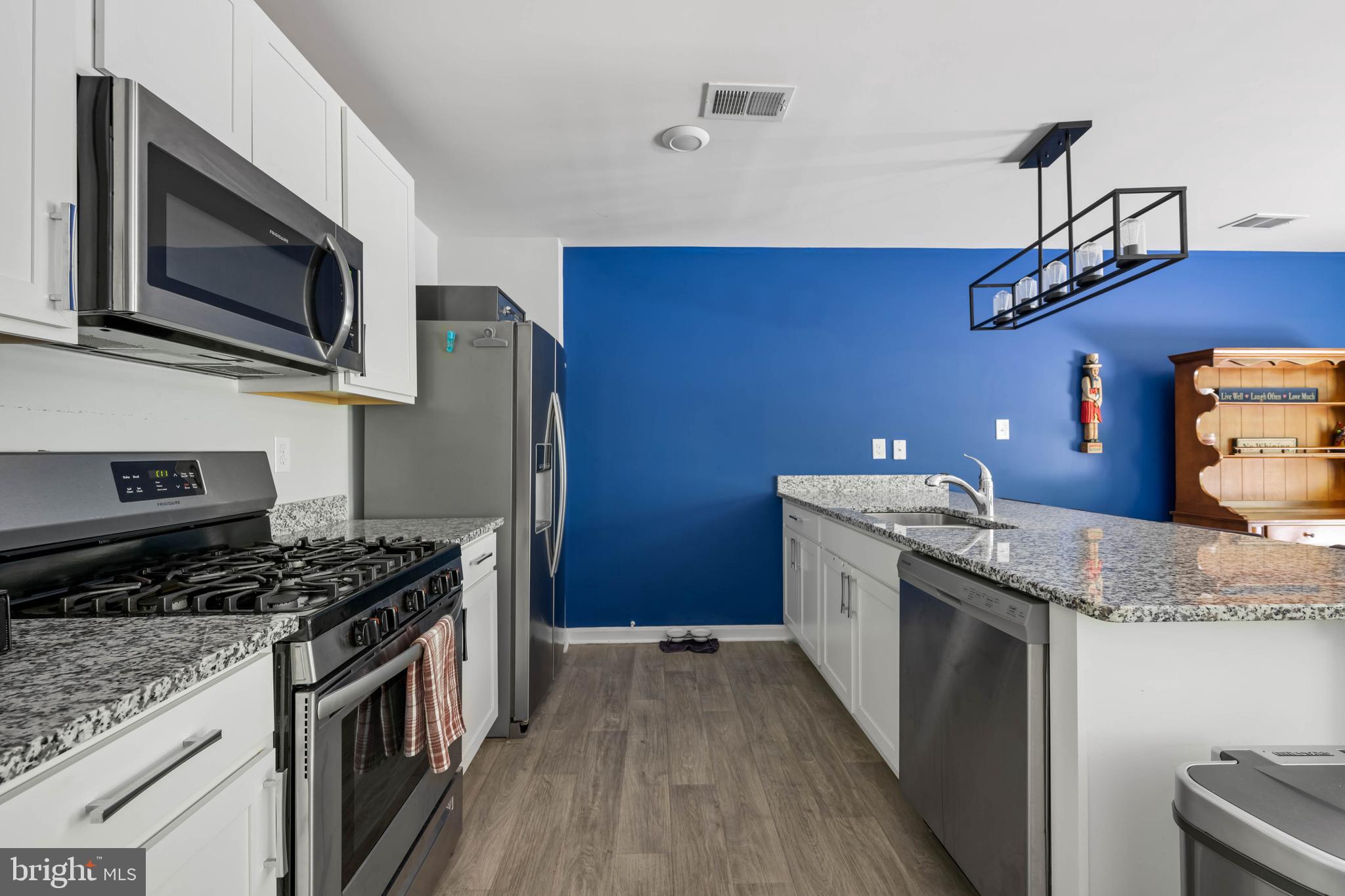 WEST SHORES AT NEW MILFORD - Residential