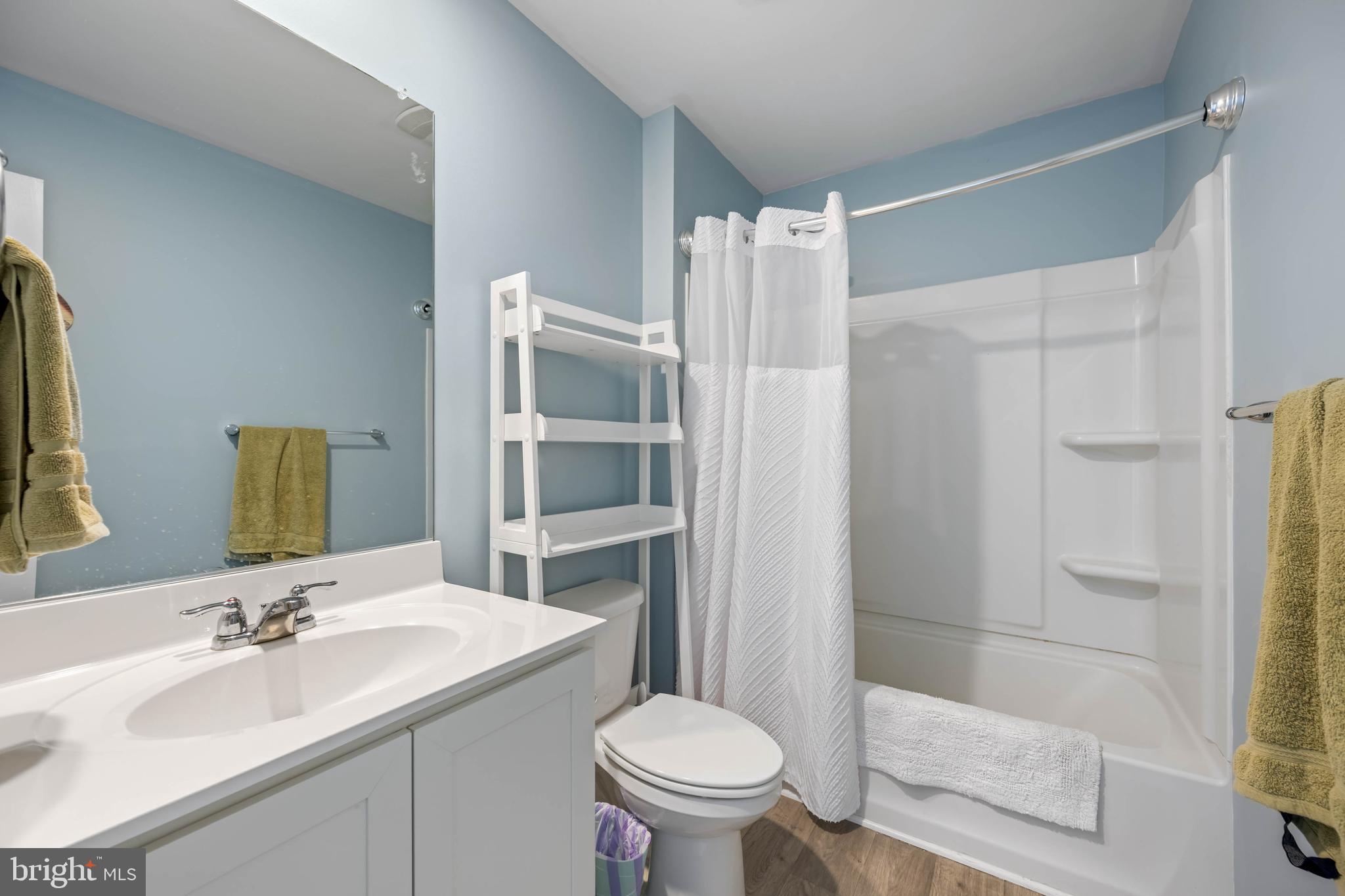 WEST SHORES AT NEW MILFORD - Residential
