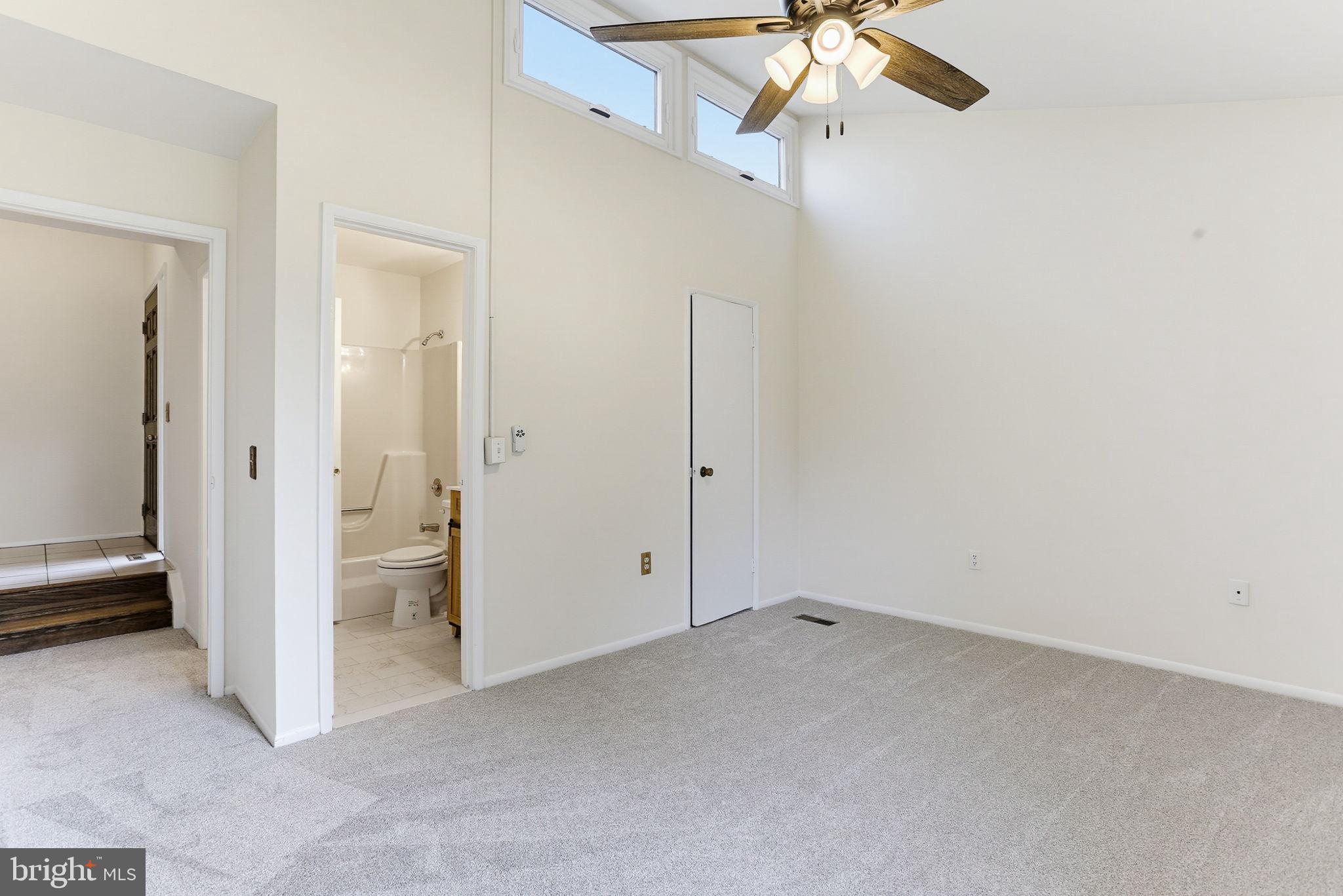 SIERRA VILLAS - Residential