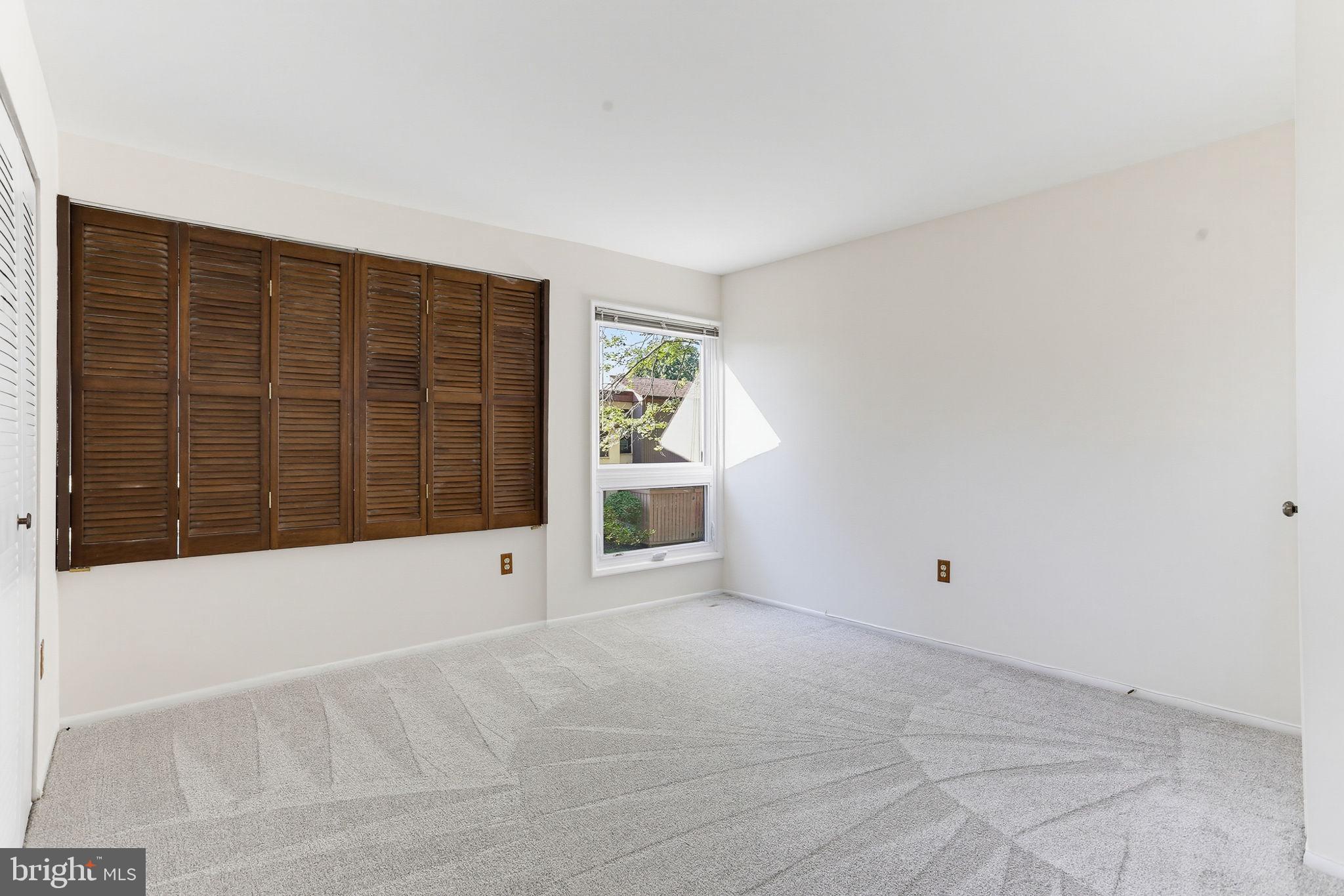 SIERRA VILLAS - Residential