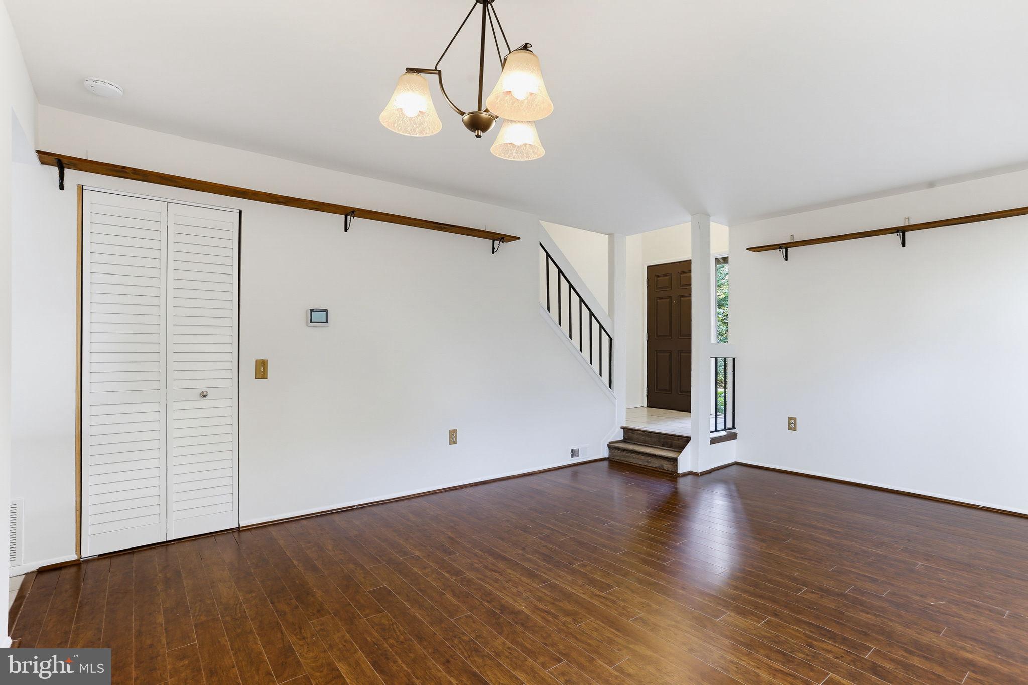 SIERRA VILLAS - Residential