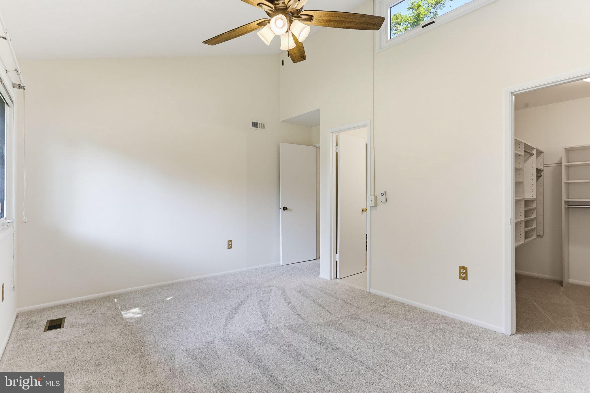 SIERRA VILLAS - Residential