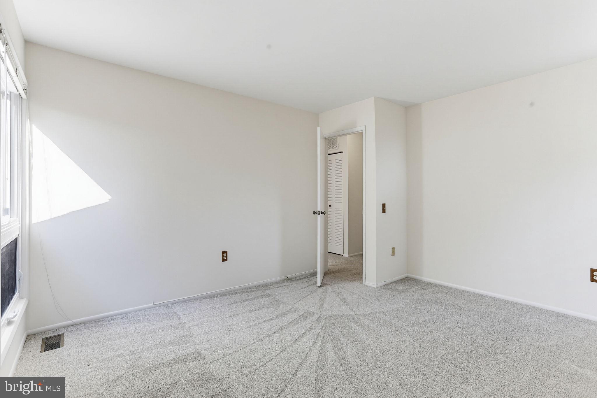 SIERRA VILLAS - Residential