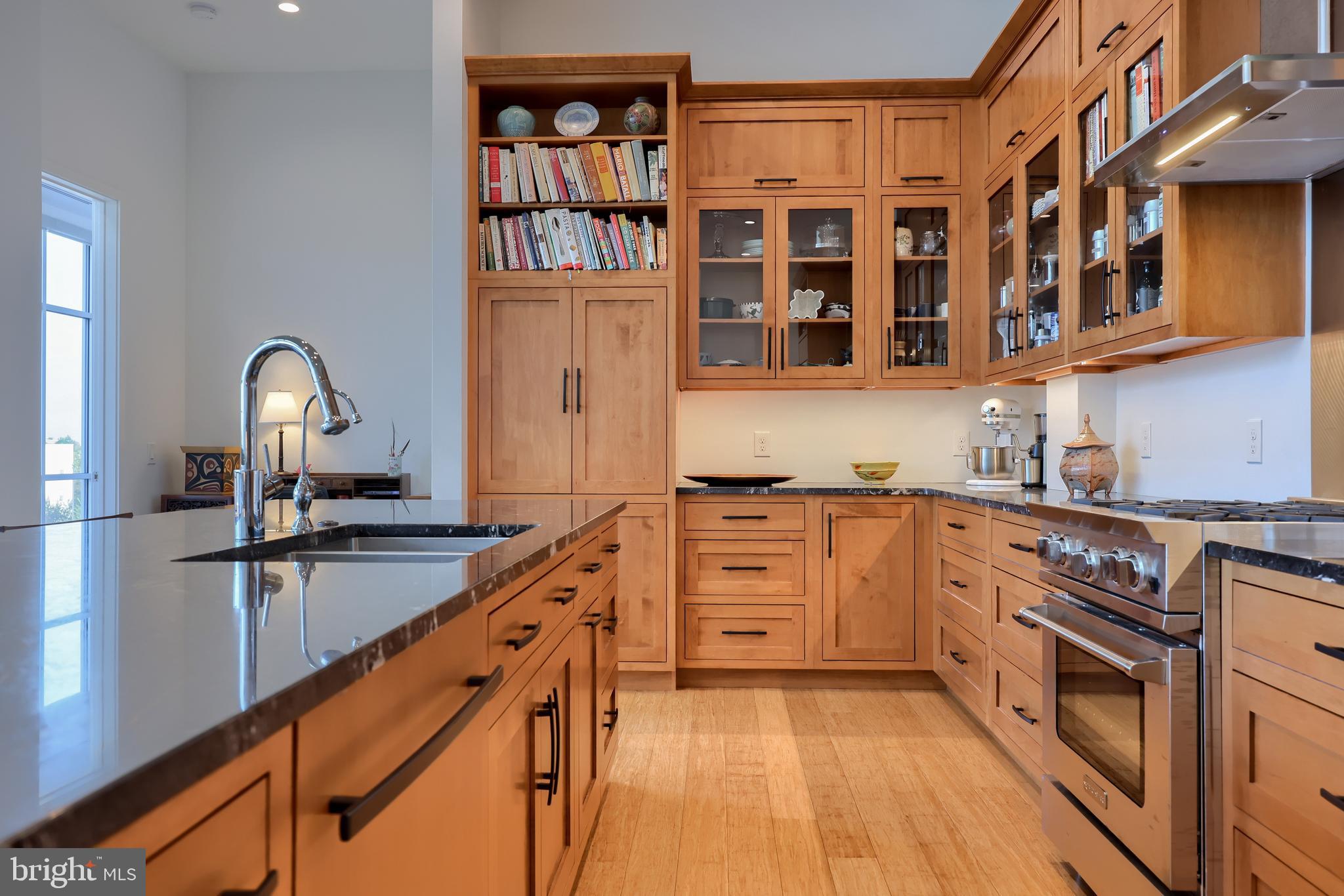 101 NORTH QUEEN - Residential