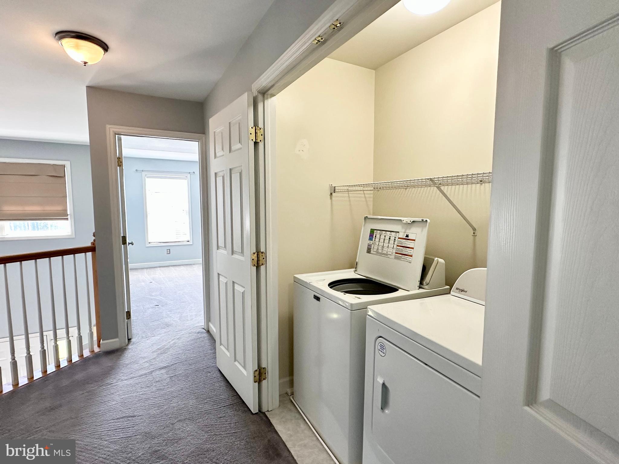 COLUMBIA COURT - Residential
